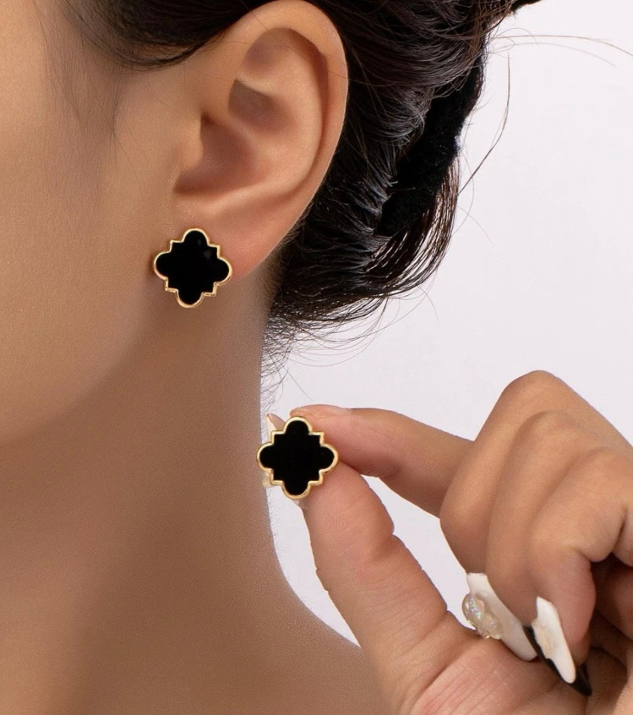 Foil Studs—Black